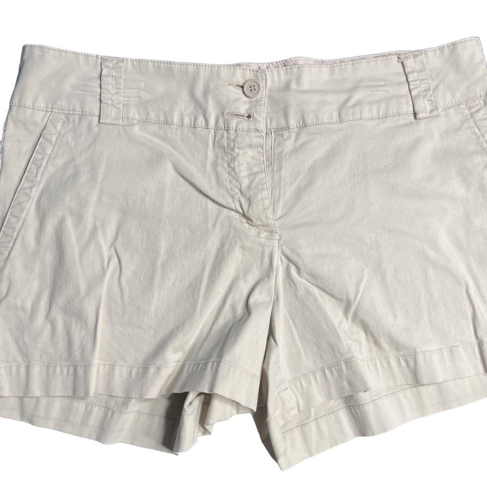 New York & Company Shorts Size 10 Khaki EUC - Picture 2 of 11